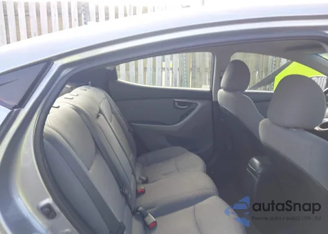 2016 Hyundai Elantra Se из США, поврежденный, VIN 5NPDH4AE8GH767538